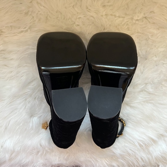 🛑SOLD🛑 New! VERSACE Logo Medusa Aevitas Crushed Velvet Platform Pumps - Picture 12 of 14